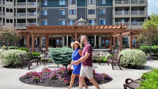 1000 Islands Harbor Hotel